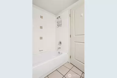 1525 NW 57th Street #326, Seattle, WA 98107 - Photo 18