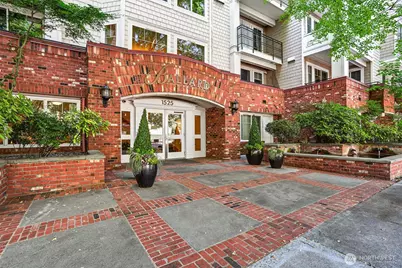 1525 NW 57th Street #326, Seattle, WA 98107 - Photo 1