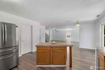 19514 104th Avenue E, Graham, WA 98338 - Photo 8