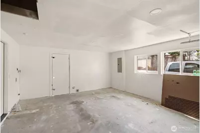11262 C Street S, Tacoma, WA 98444 - Photo 28