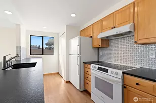 3710 25th Pl W, Seattle, WA 98199 - Photo 8