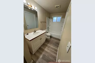 9112 336th Street S, Roy, WA 98580 - Photo 12