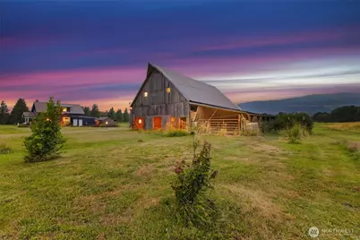 30731 Walberg Road, Sedro Woolley, WA 98284 - Photo 2
