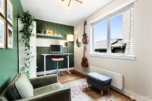 728 Boylston Ave E, Seattle, WA 98102 - Photo 26