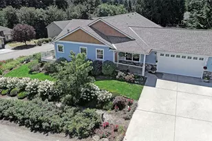 28 Zurich Ct, Camano Island, WA 98282 - Photo 32