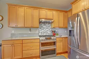 28 Zurich Ct, Camano Island, WA 98282 - Photo 10