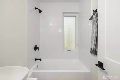 532 W Barrett Street, Seattle, WA 98119 - Photo 20