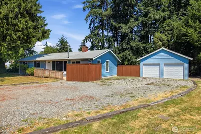 6201 44th Avenue E, Tacoma, WA 98443 - Photo 2