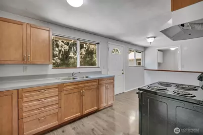 6201 44th Avenue E, Tacoma, WA 98443 - Photo 26