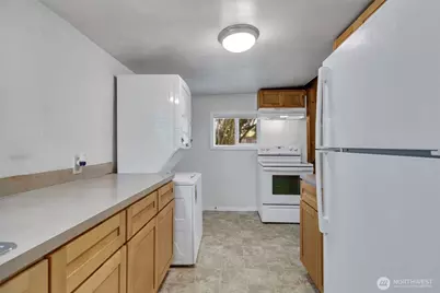 6201 44th Avenue E, Tacoma, WA 98443 - Photo 16