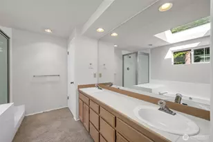 2016 Mill Pointe Dr SE, Mill Creek, WA 98012 - Photo 20