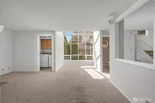 2016 Mill Pointe Dr SE, Mill Creek, WA 98012 - Photo 12