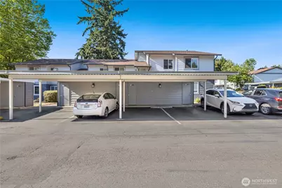 11444 SE 257th Place #D203, Kent, WA 98030 - Photo 4