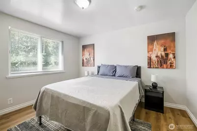9201 36 Avenue S, Seattle, WA 98118 - Photo 30