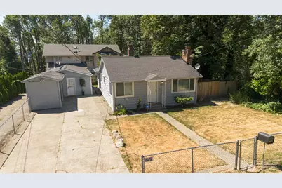 9201 36 Avenue S, Seattle, WA 98118 - Photo 2