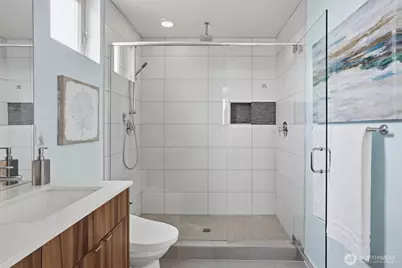 3655 Francis Avenue N, Seattle, WA 98103 - Photo 18