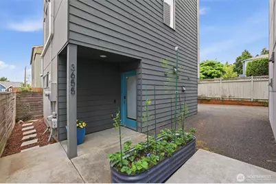 3655 Francis Avenue N, Seattle, WA 98103 - Photo 1