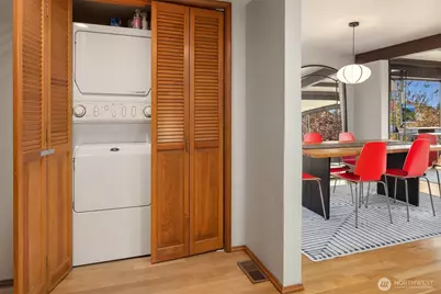 1627 California Avenue SW #2, Seattle, WA 98116 - Photo 24