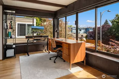 1627 California Avenue SW #2, Seattle, WA 98116 - Photo 8