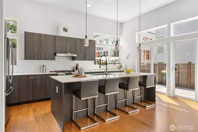 4042 Martin Luther King Jr Way S, Seattle, WA 98108 - Photo 10
