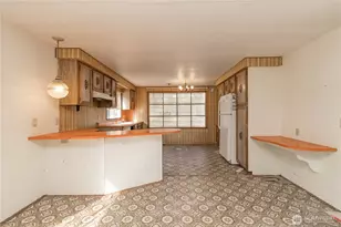 17636 118th Ave SE, Renton, WA 98058 - Photo 14