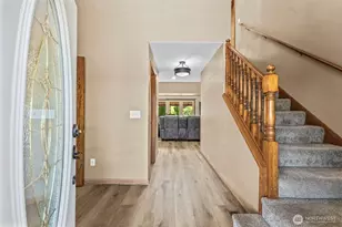 11915 151st Ave Ct E, Puyallup, WA 98374 - Photo 4