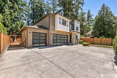 15204 Greenwood Avenue N, Shoreline, WA 98133 - Photo 32