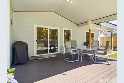 408 Raintree Loop Court SE, Rainier, WA 98576 - Photo 10