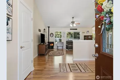 408 Raintree Loop Court SE, Rainier, WA 98576 - Photo 14