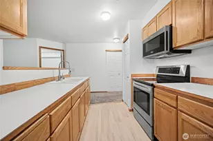 11501 7th Ave W, Everett, WA 98204 - Photo 10