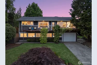 6425 Hampton Road S, Seattle, WA 98118 - Photo 1