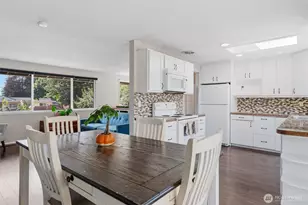 14309 Golden Given Rd E, Tacoma, WA 98445 - Photo 8