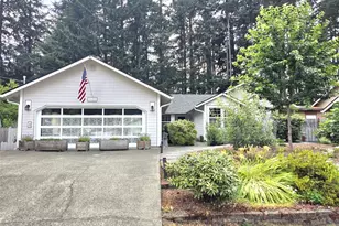 5021 Beverly Dr NE, Olympia, WA 98516 - Photo 2