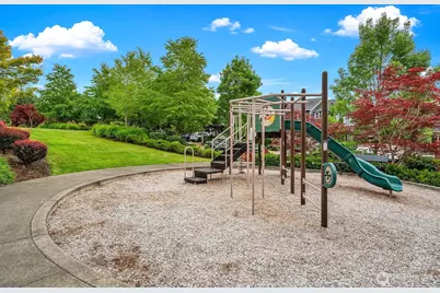 3857 201st Court SE, Sammamish, WA 98075 - Photo 34