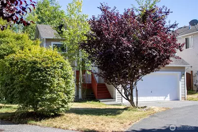 15721 26 Avenue W #16, Lynnwood, WA 98087 - Photo 2