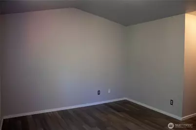 15721 26 Avenue W #16, Lynnwood, WA 98087 - Photo 12