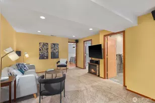 8618 NE 143rd St, Kirkland, WA 98034 - Photo 16