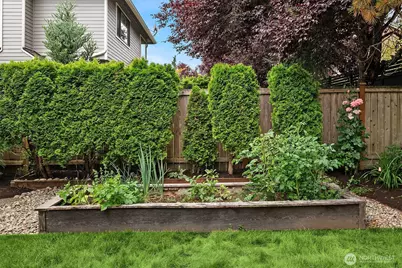 13014 NE 197th Place, Woodinville, WA 98072 - Photo 36