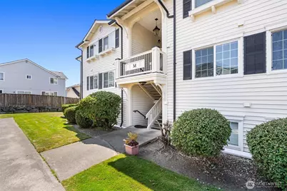 12404 E Gibson Road #M202, Everett, WA 98204 - Photo 1