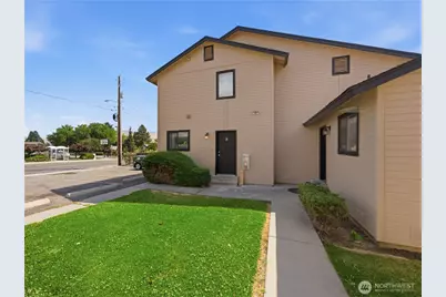 1321 Maple Street #A, Wenatchee, WA 98801 - Photo 6