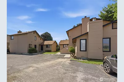 1321 Maple Street #A, Wenatchee, WA 98801 - Photo 2