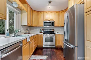 3010 N 8th St, Tacoma, WA 98406 - Photo 12