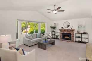 4230 205th Pl NE, Sammamish, WA 98074 - Photo 2