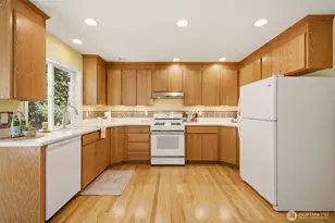 403 Sheridan Pl, Steilacoom, WA 98388 - Photo 18