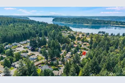 403 Sheridan Place, Steilacoom, WA 98388 - Photo 4