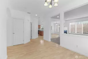 17210 139th Ave E, Puyallup, WA 98374 - Photo 6