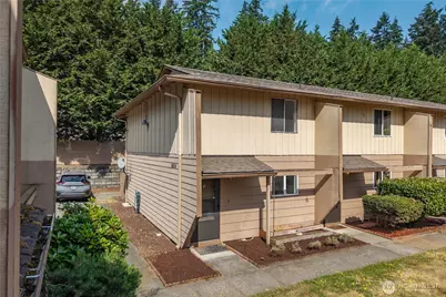 4819 S 56th Street #1, Tacoma, WA 98409 - Photo 2