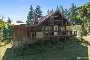 11413 501st St E, Eatonville, WA 98328 - Photo 2