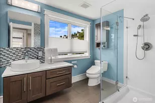 10117 NE 64th St, Kirkland, WA 98033 - Photo 26