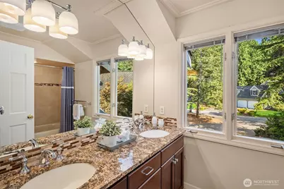 2521 227th Place NE, Sammamish, WA 98074 - Photo 34